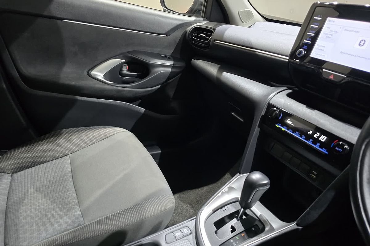 2023 Toyota Yaris Cross GX MXPB10R