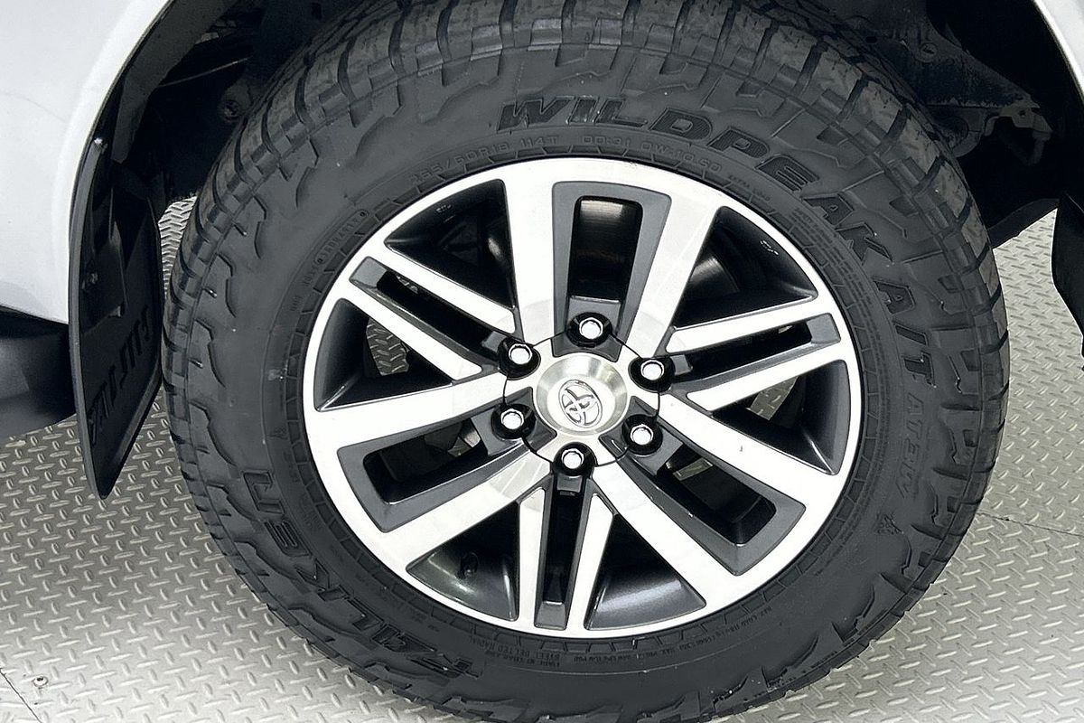 2018 Toyota Hilux SR5 GUN126R 4X4