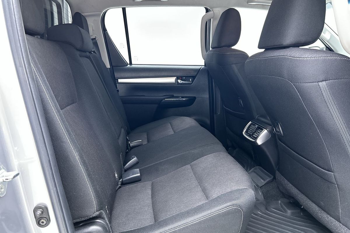 2018 Toyota Hilux SR5 GUN126R 4X4
