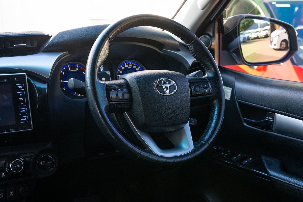 2017 Toyota Hilux SR5 GUN126R 4X4