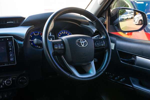 2017 Toyota Hilux SR5 GUN126R 4X4