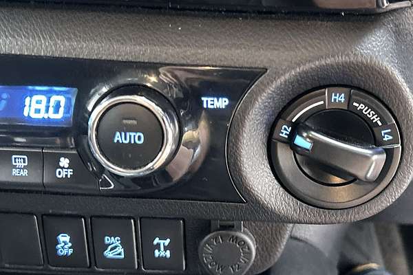 2018 Toyota Hilux SR5 GUN126R 4X4