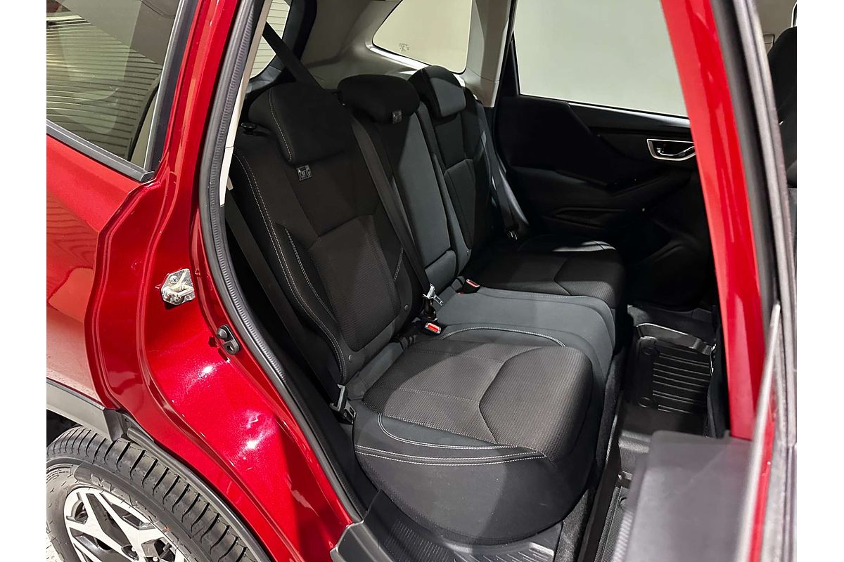 2021 Subaru Forester 2.5i S5