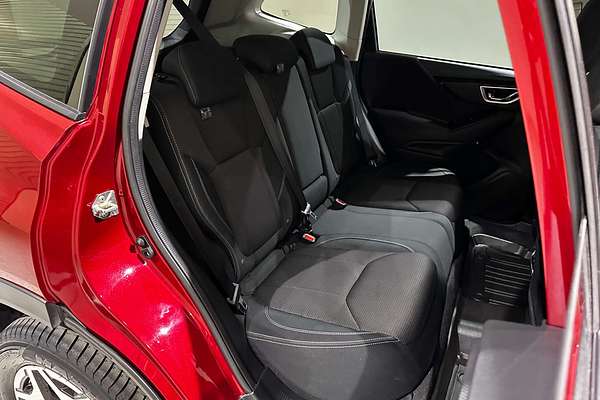 2021 Subaru Forester 2.5i S5