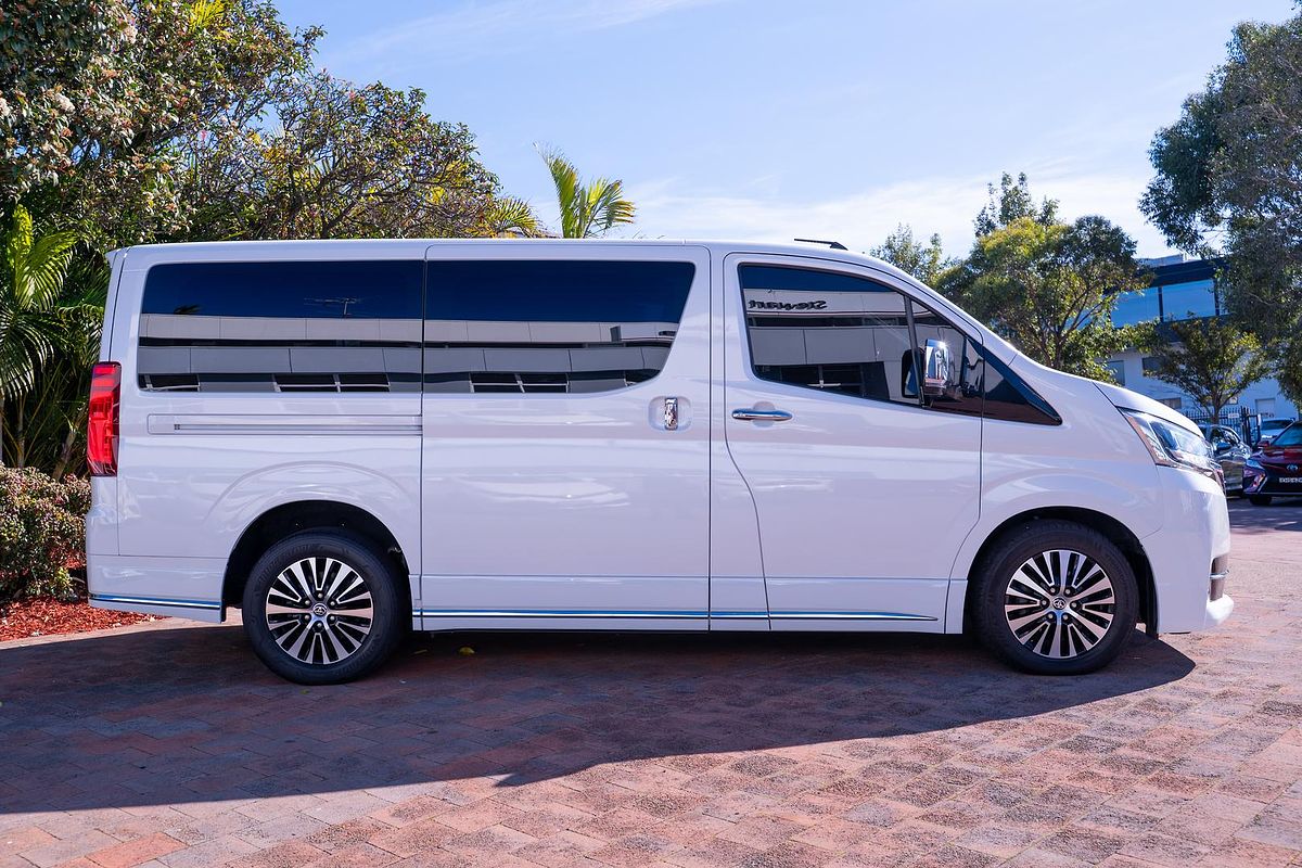2019 Toyota Granvia VX GDH303R