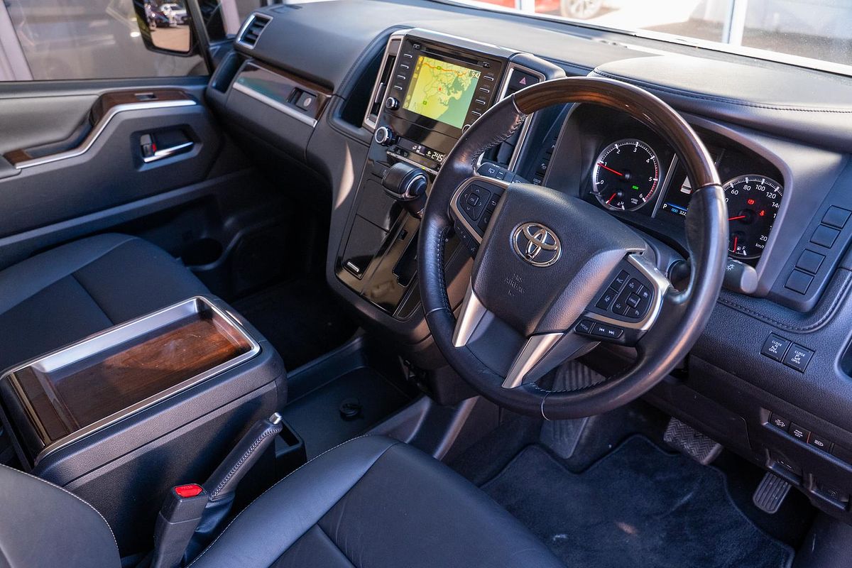 2019 Toyota Granvia VX GDH303R