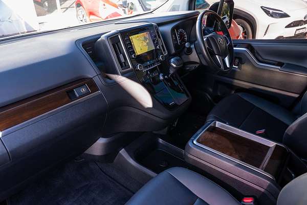 2019 Toyota Granvia VX GDH303R