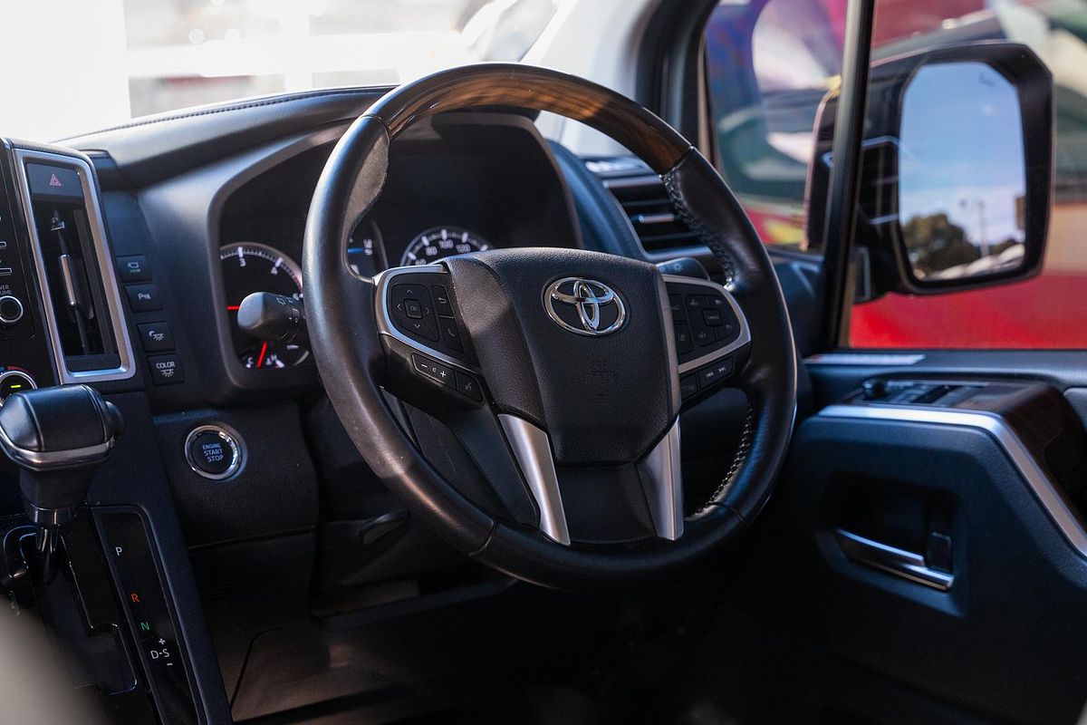 2019 Toyota Granvia VX GDH303R