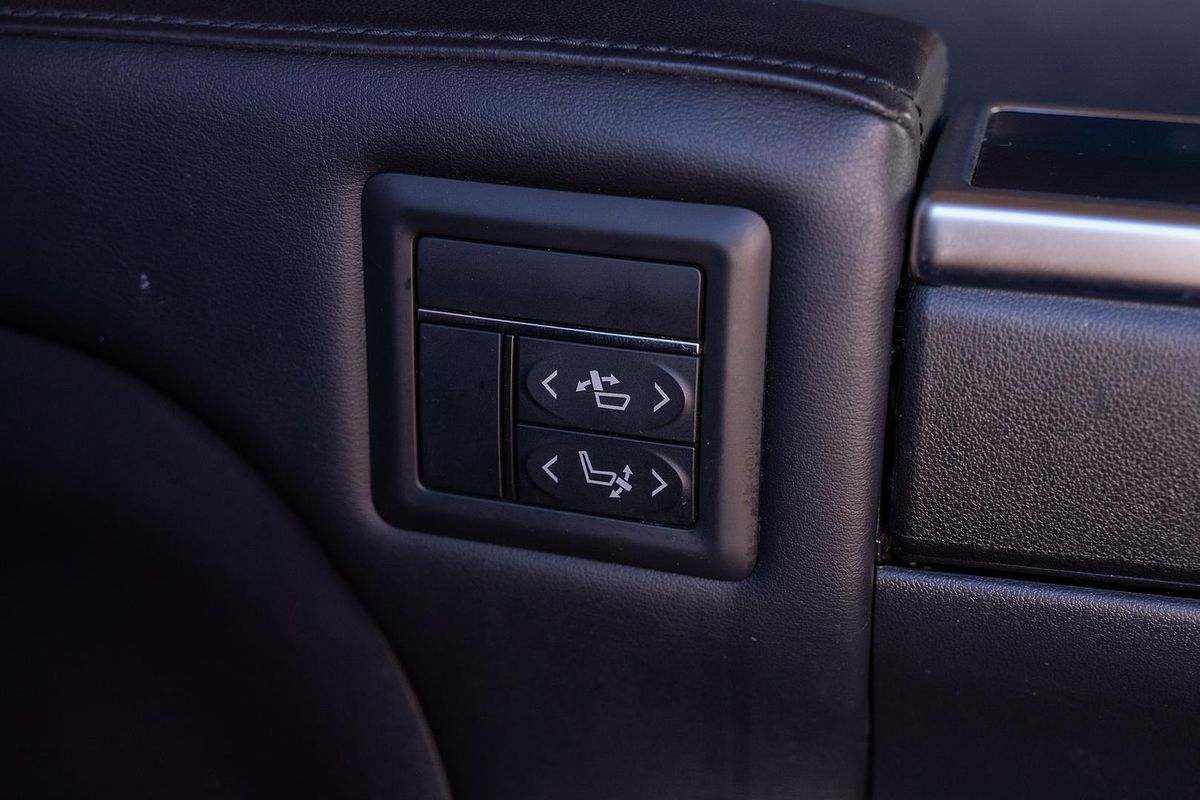 2019 Toyota Granvia VX GDH303R