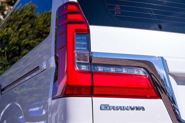 2019 Toyota Granvia VX GDH303R