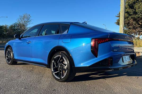 2024 Kia K4 GT-Line CL4m