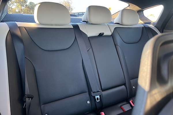 2024 Kia K4 GT-Line CL4m