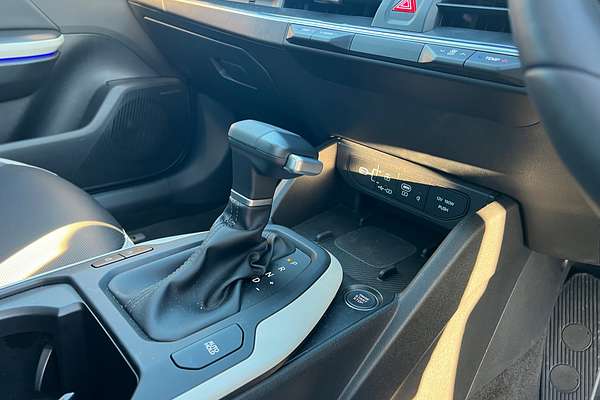 2024 Kia K4 GT-Line CL4m