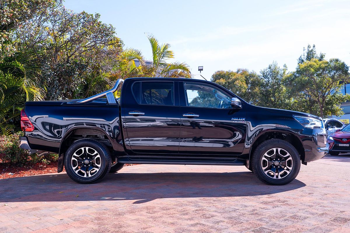 2021 Toyota Hilux SR5 GUN126R 4X4