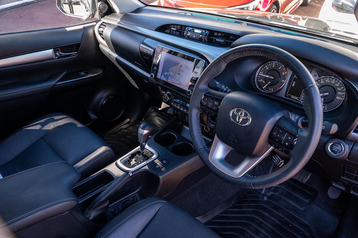 2021 Toyota Hilux SR5 GUN126R 4X4