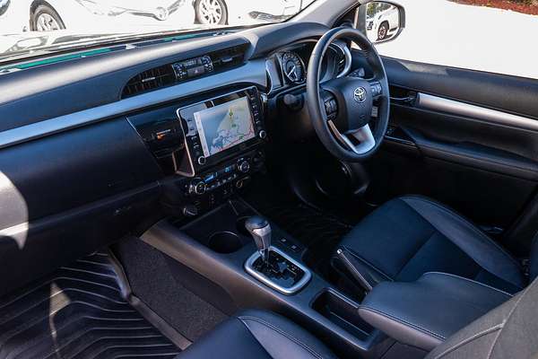 2021 Toyota Hilux SR5 GUN126R 4X4