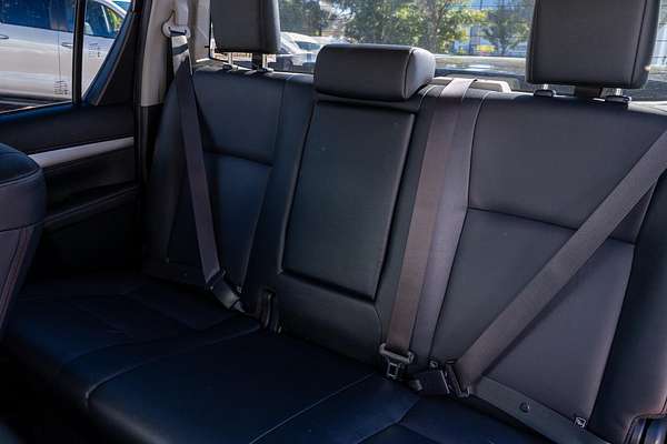 2021 Toyota Hilux SR5 GUN126R 4X4