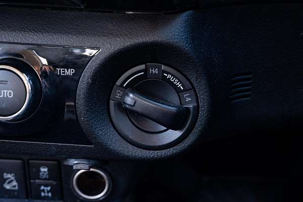 2021 Toyota Hilux SR5 GUN126R 4X4