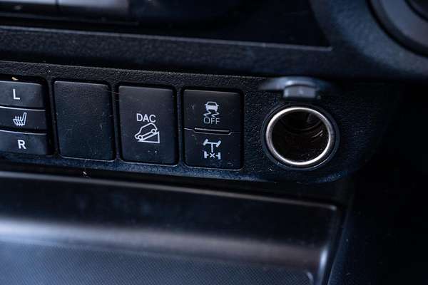2021 Toyota Hilux SR5 GUN126R 4X4