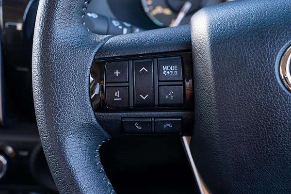 2021 Toyota Hilux SR5 GUN126R 4X4