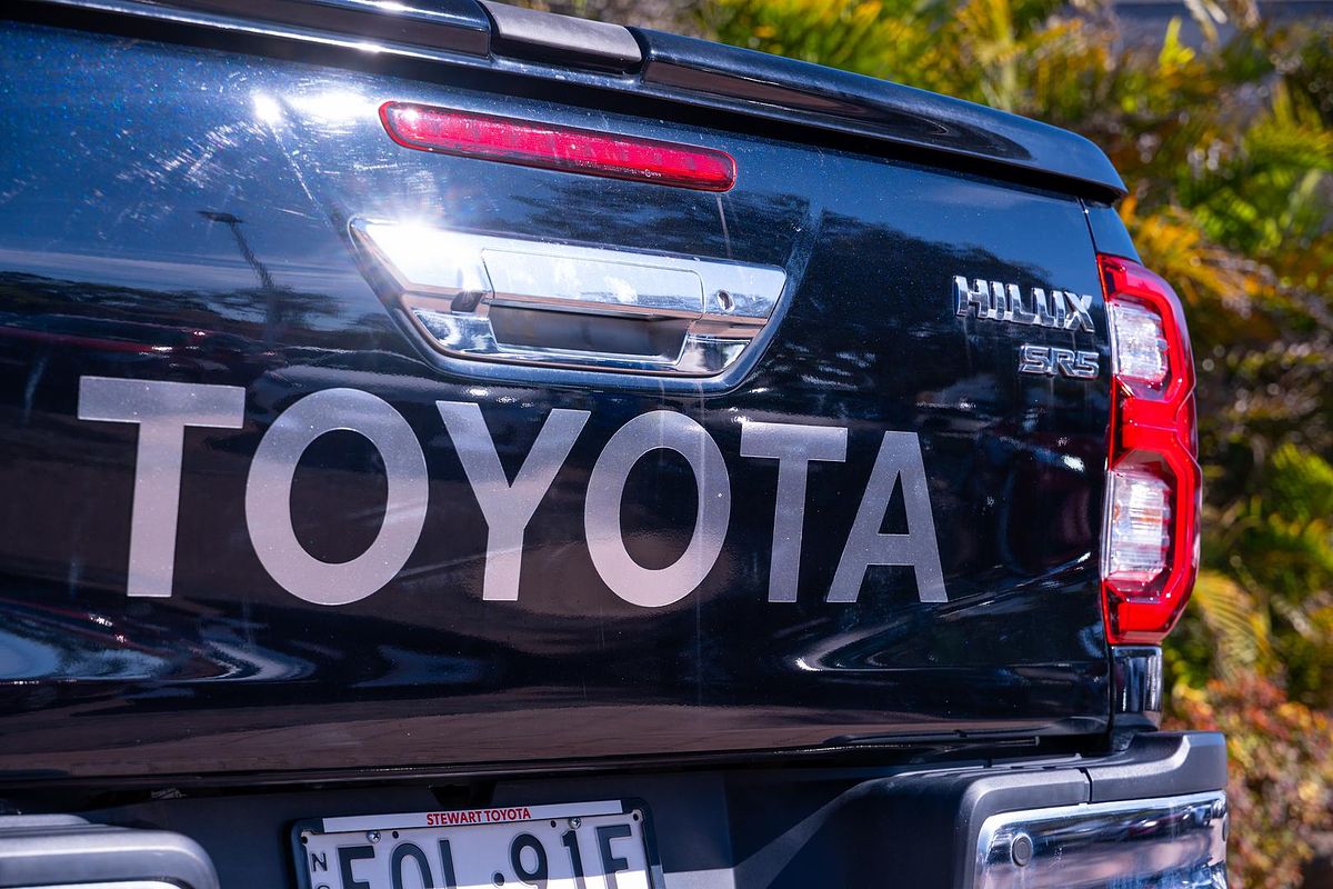 2021 Toyota Hilux SR5 GUN126R 4X4