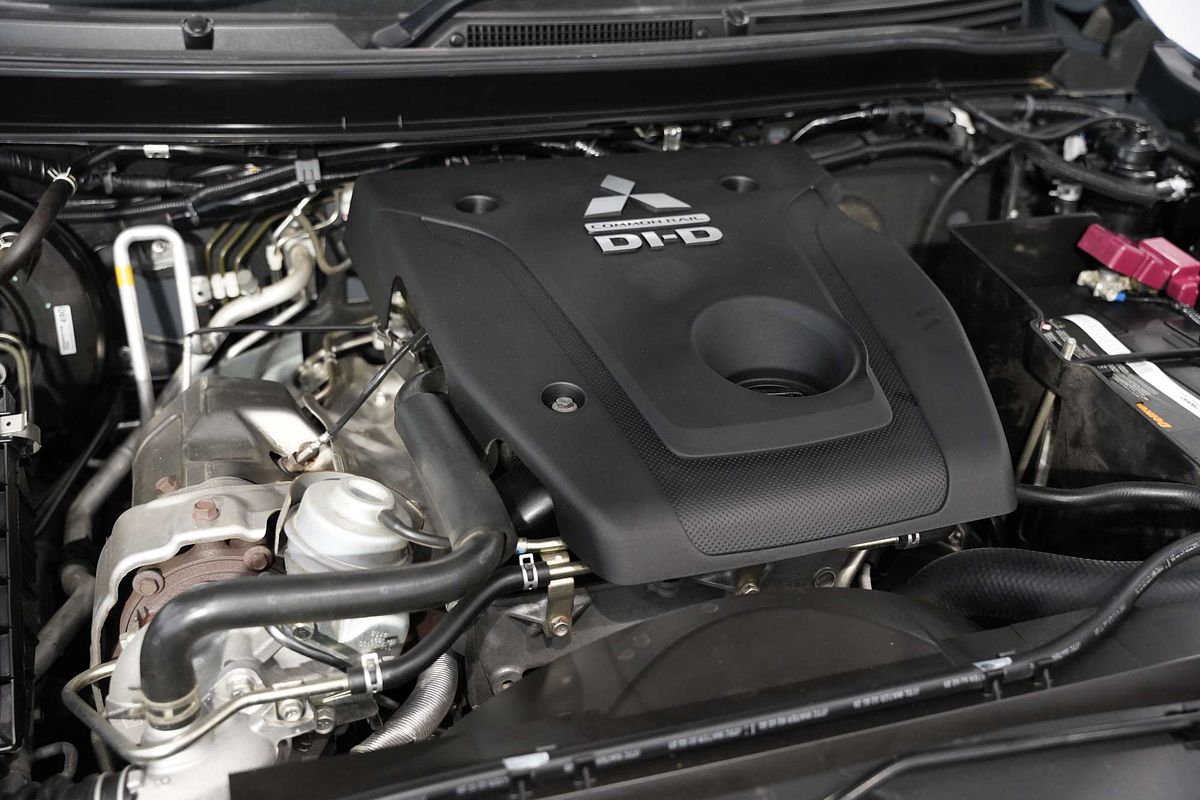 2020 Mitsubishi Pajero Sport GLS QF