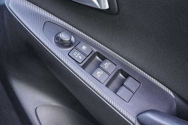 2025 Mazda 2 G15 Evolve DJ Series