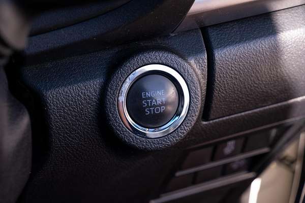 2022 Toyota Hilux SR5 GUN126R 4X4