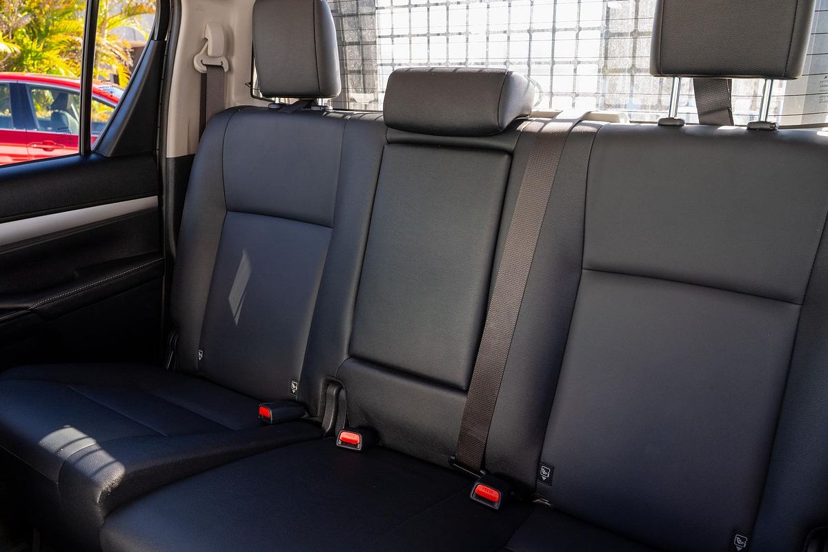 2022 Toyota Hilux SR5 GUN126R 4X4