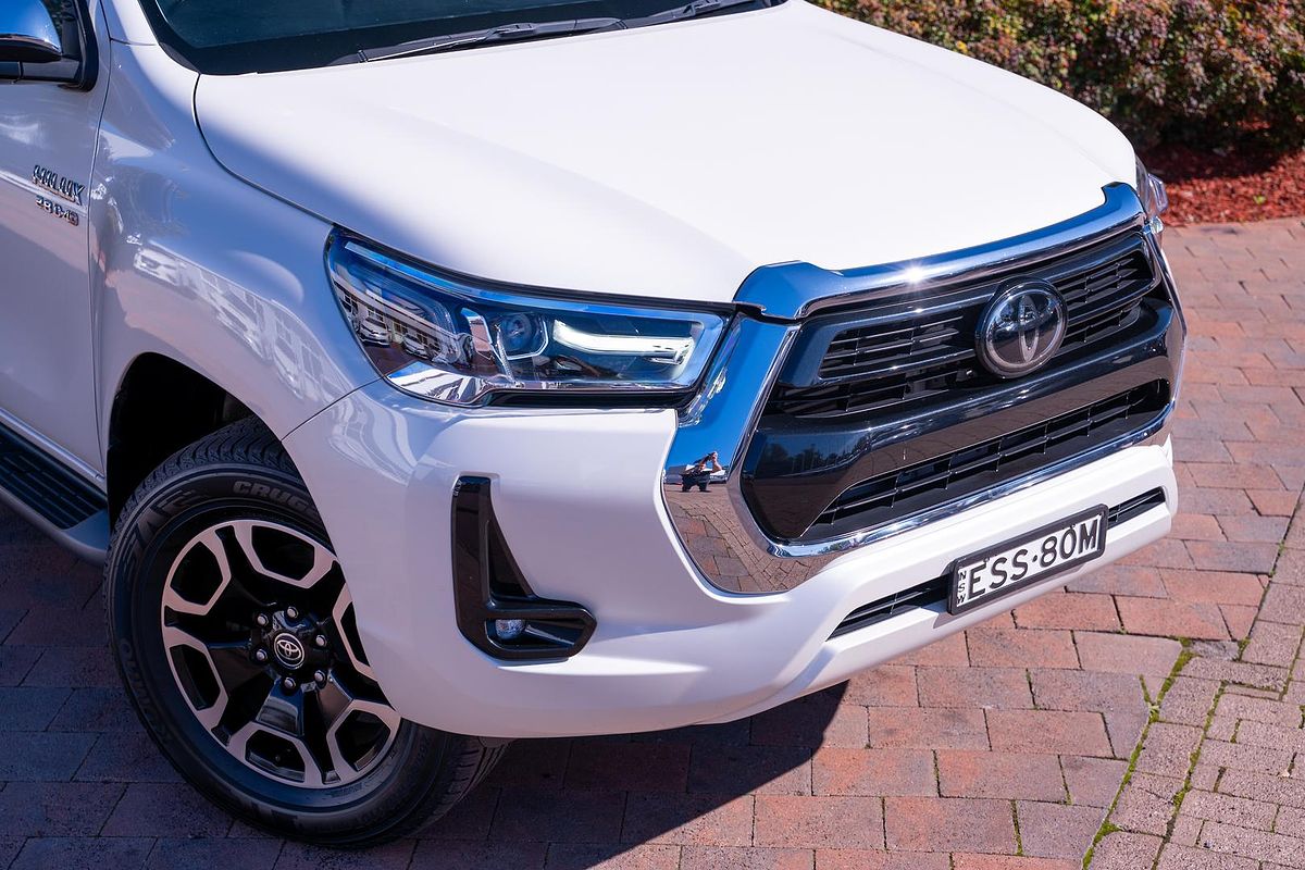 2022 Toyota Hilux SR5 GUN126R 4X4