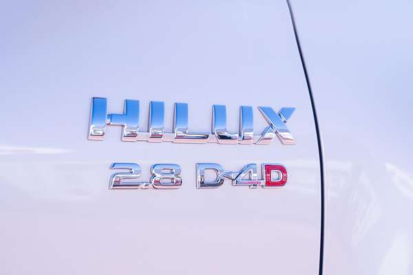 2022 Toyota Hilux SR5 GUN126R 4X4