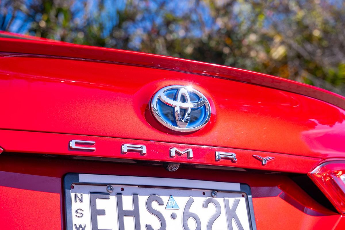2020 Toyota Camry SL AXVH71R