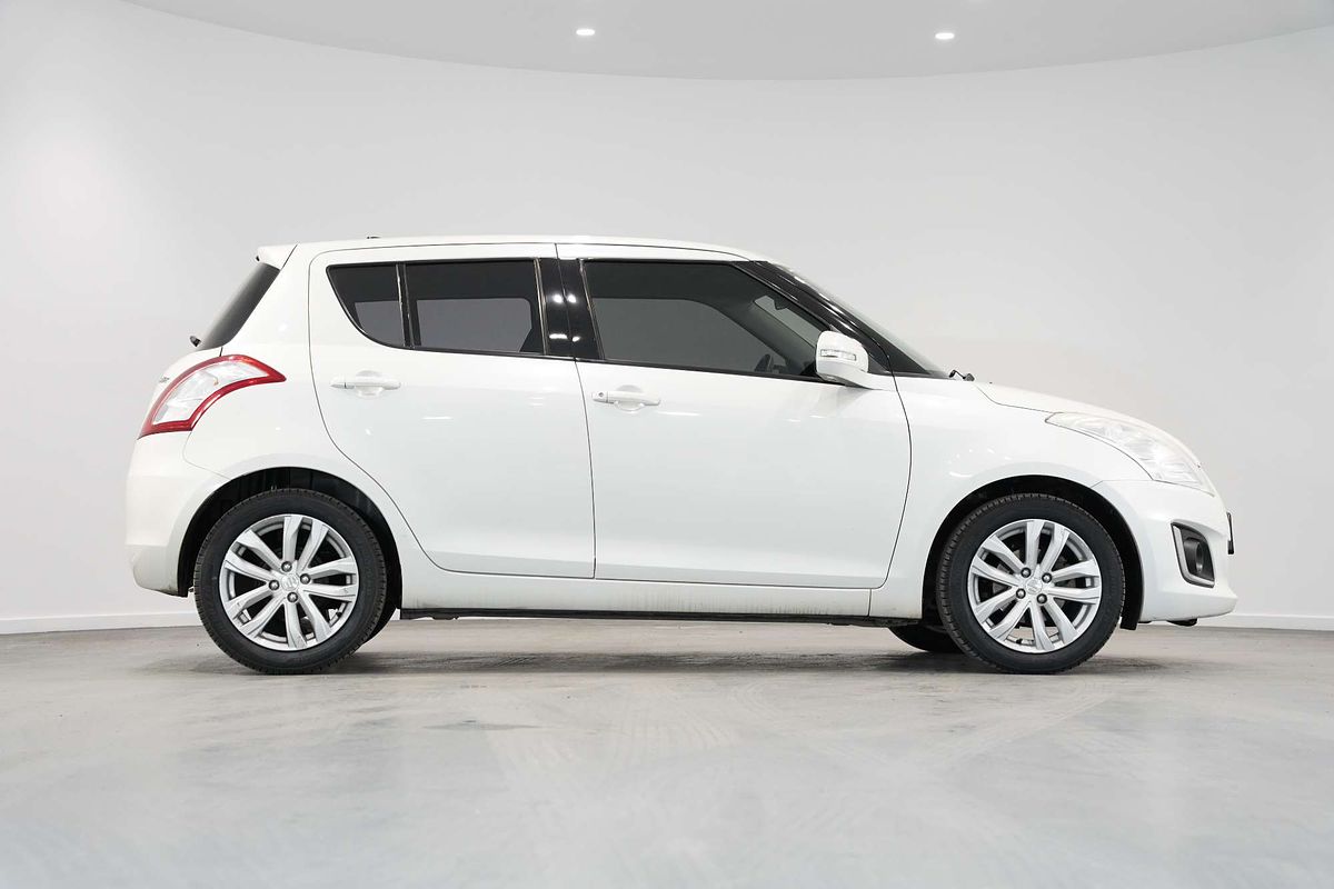 2016 Suzuki Swift GL Navigator FZ