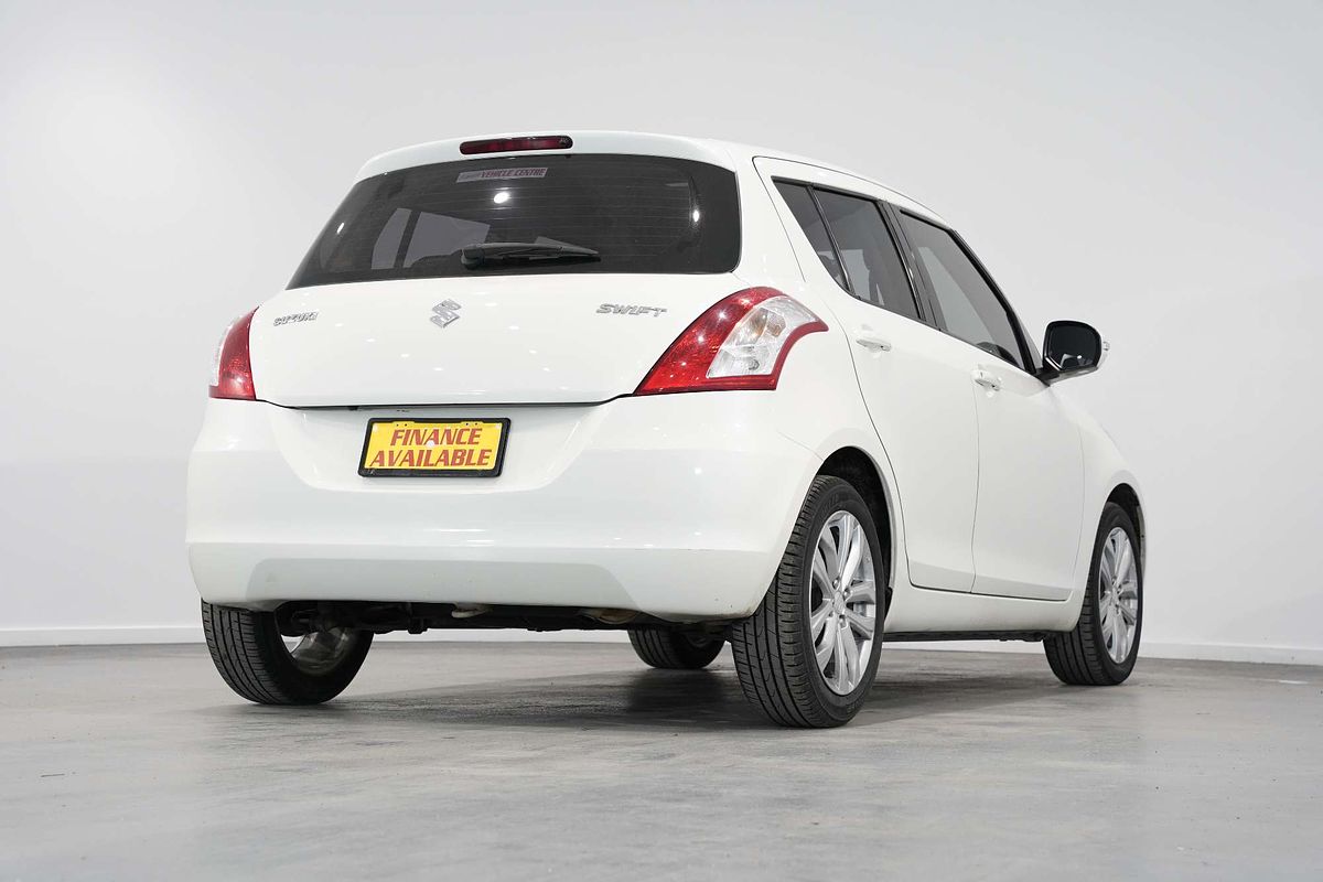 2016 Suzuki Swift GL Navigator FZ