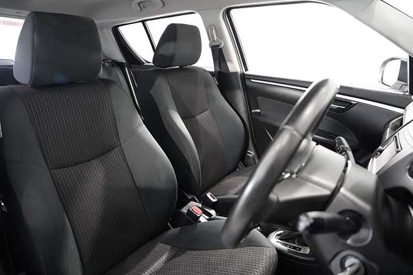 2016 Suzuki Swift GL Navigator FZ