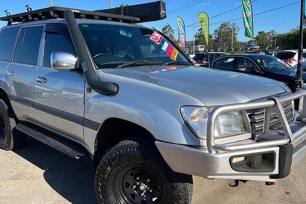 2003 Toyota Landcruiser GXL UZJ100R