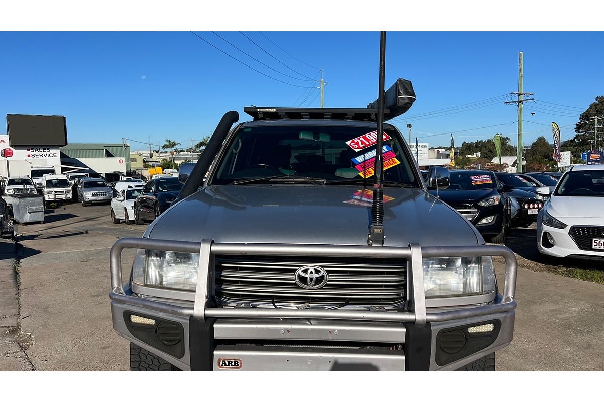 2003 Toyota Landcruiser GXL UZJ100R
