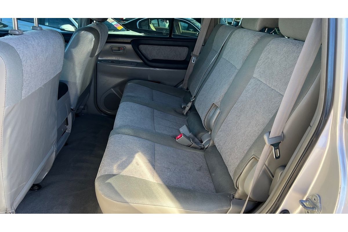 2003 Toyota Landcruiser GXL UZJ100R