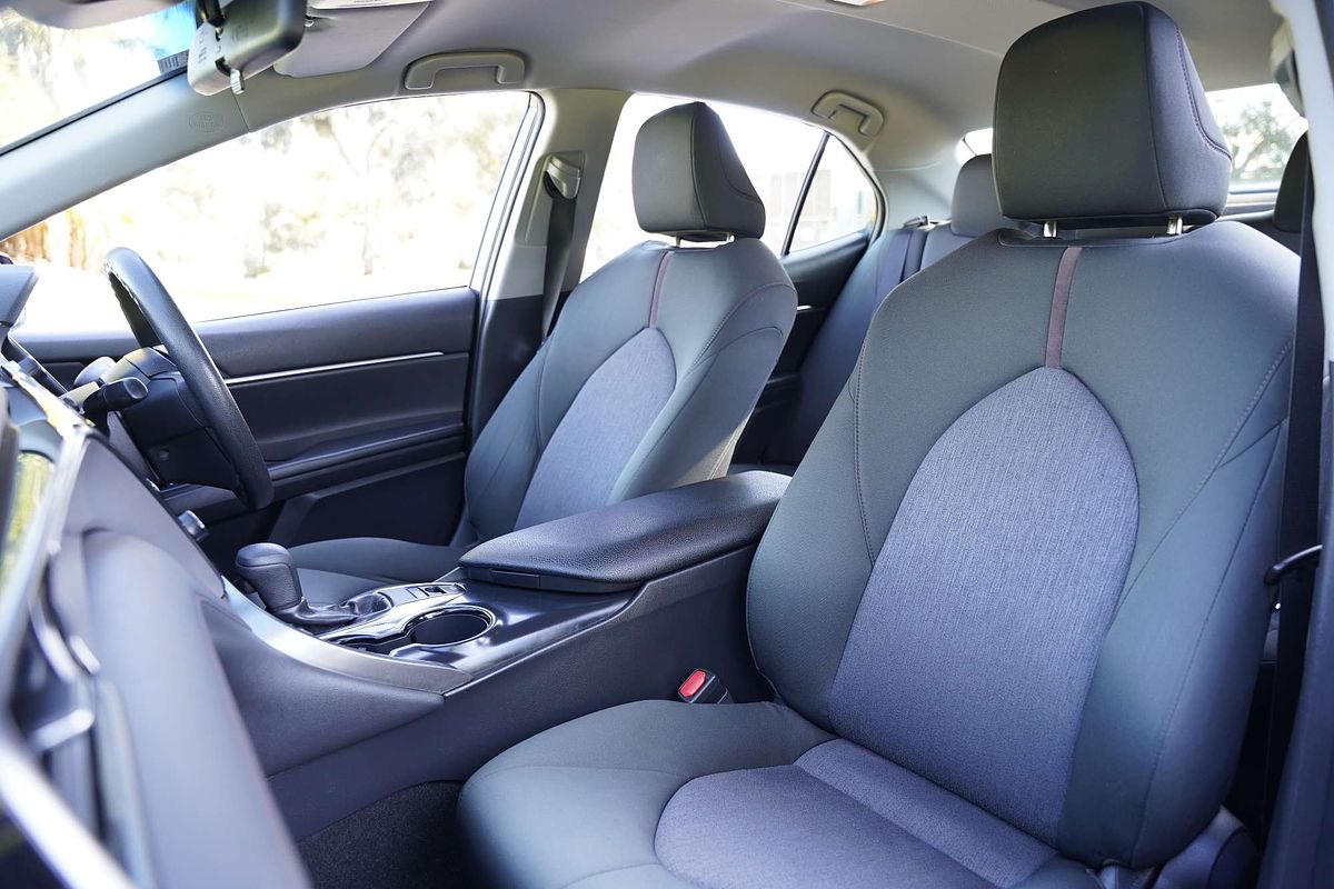 2019 Toyota Camry Ascent ASV70R