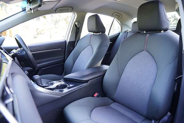 2019 Toyota Camry Ascent ASV70R