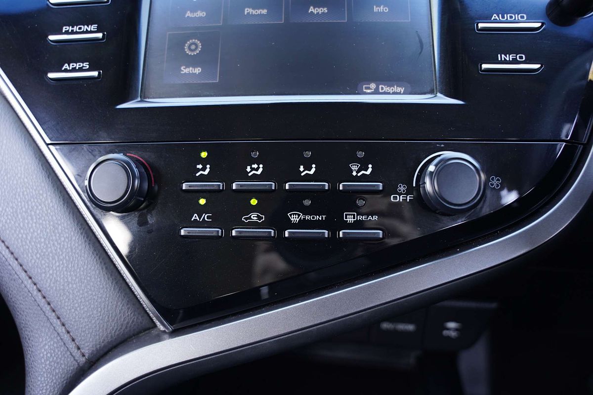 2019 Toyota Camry Ascent ASV70R