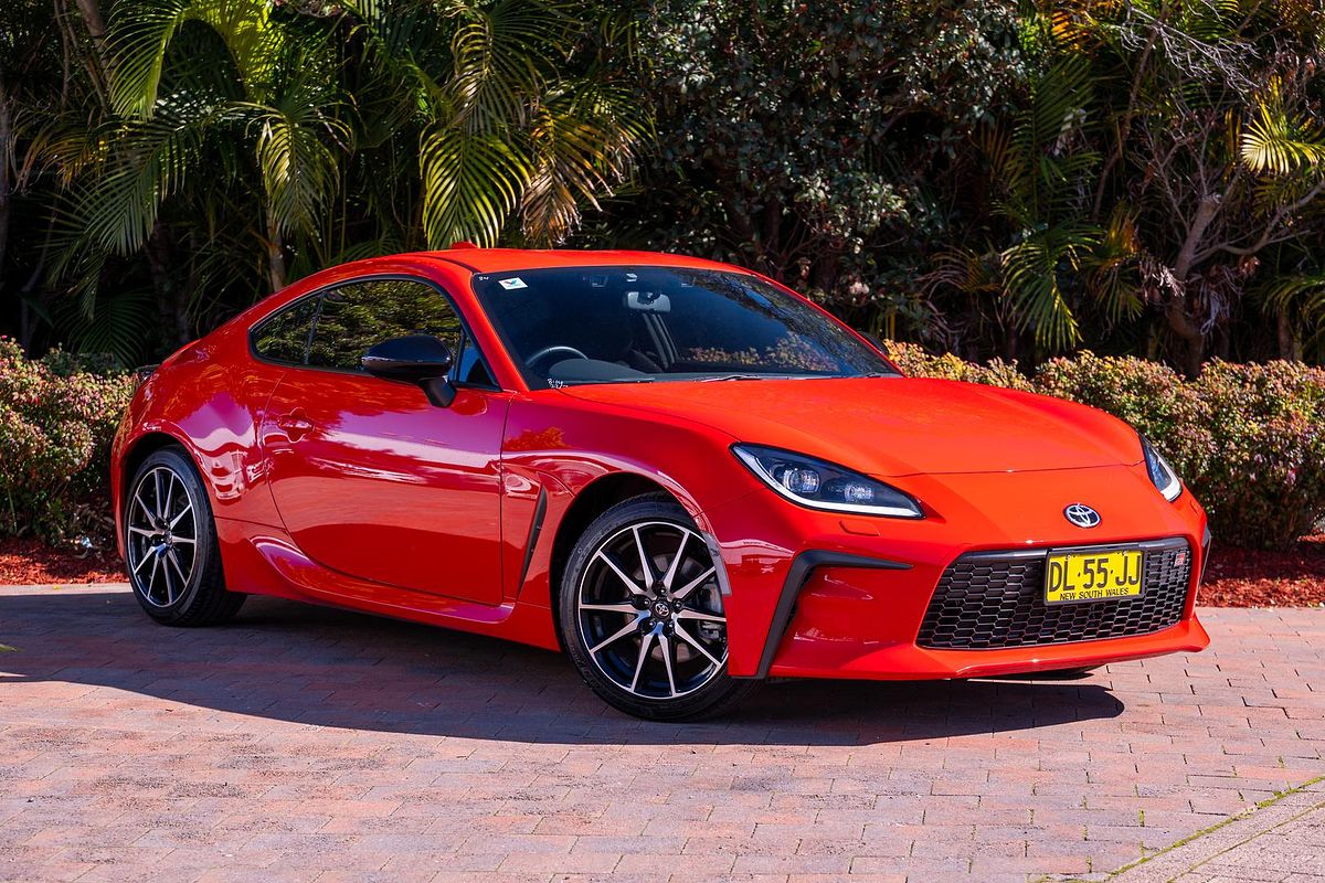 2024 Toyota GR86 GT ZN8
