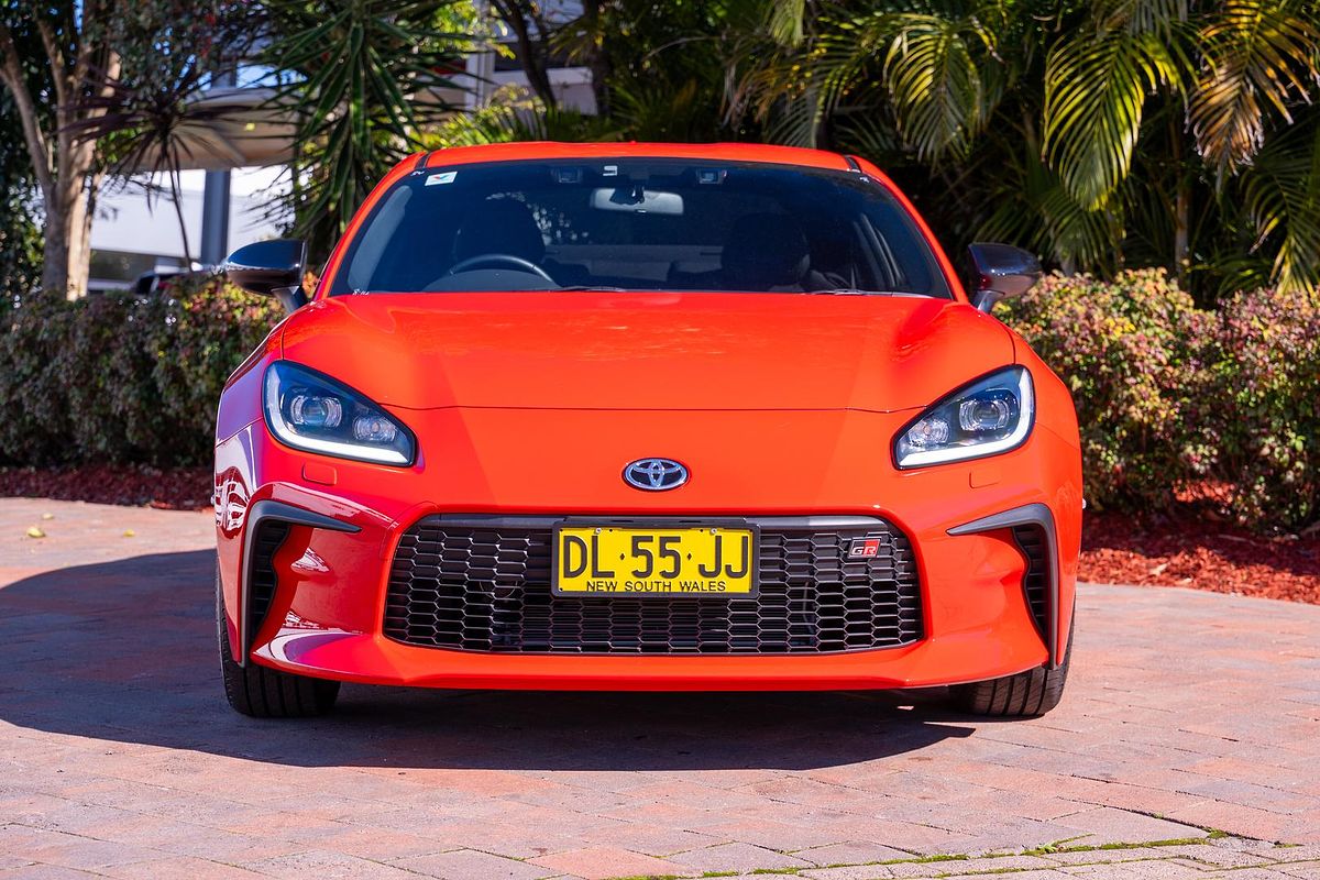 2024 Toyota GR86 GT ZN8