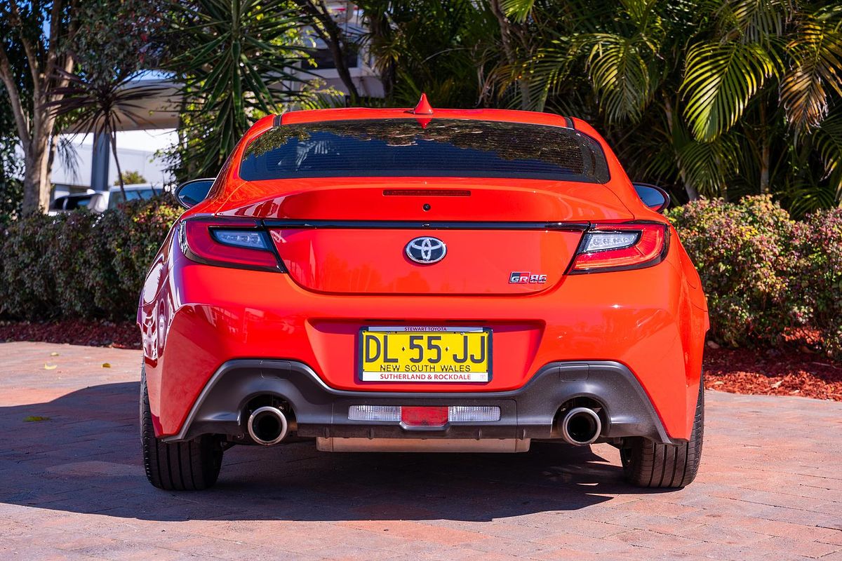 2024 Toyota GR86 GT ZN8
