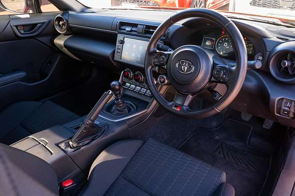 2024 Toyota GR86 GT ZN8