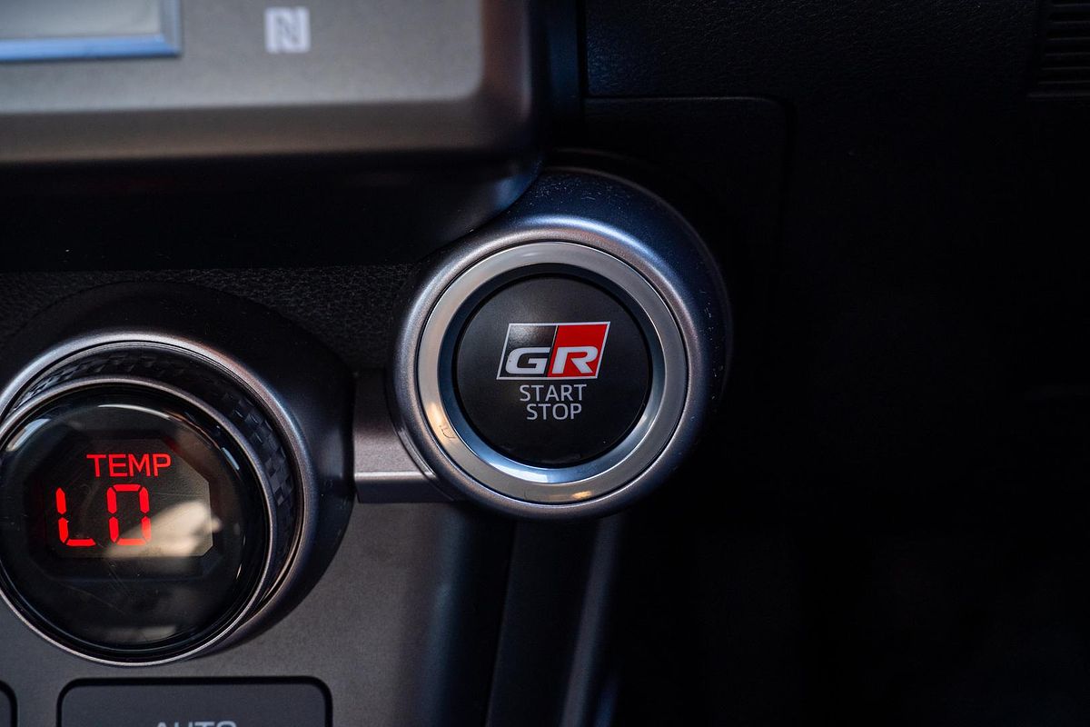 2024 Toyota GR86 GT ZN8