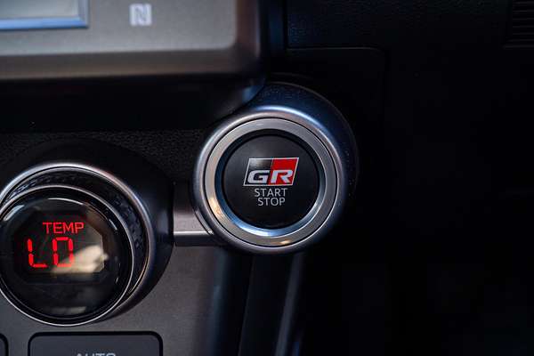 2024 Toyota GR86 GT ZN8