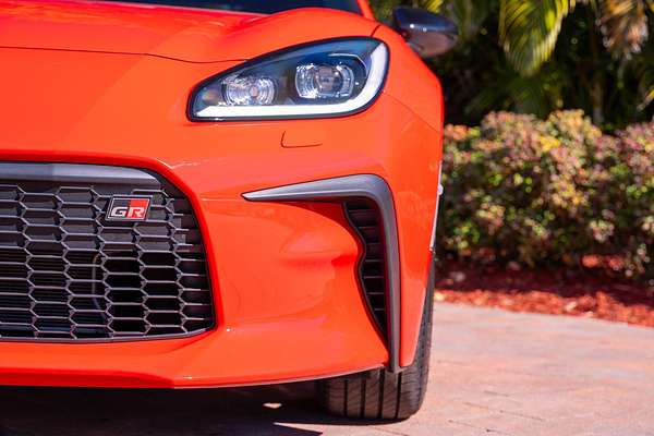 2024 Toyota GR86 GT ZN8