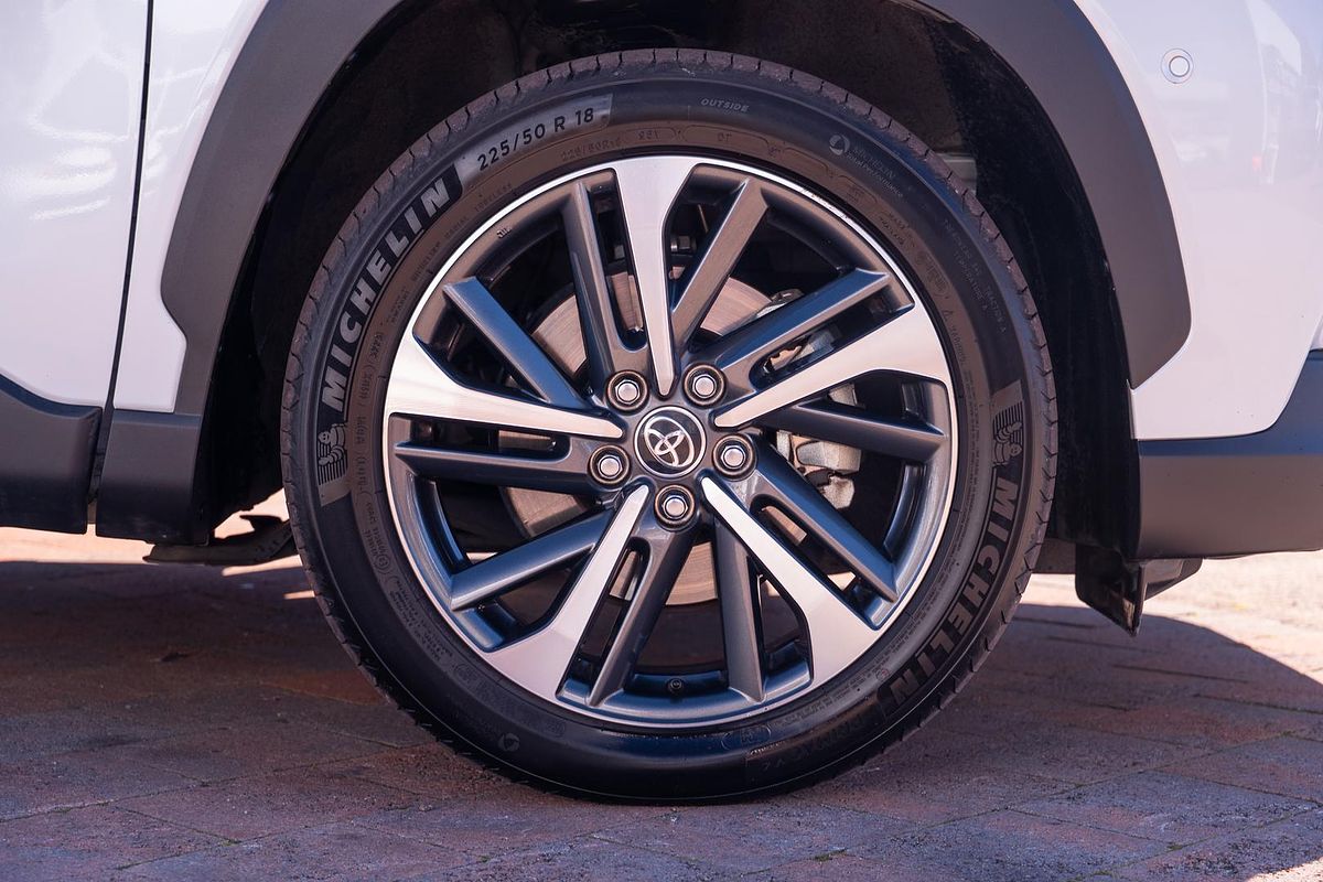 2023 Toyota Corolla Cross Atmos MXGH15R