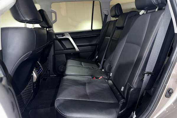2023 Toyota Landcruiser Prado Kakadu GDJ150R